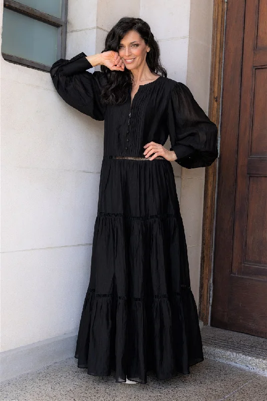 Best Deals Just for You!Black Bird Maxi Dress Black Lyocell