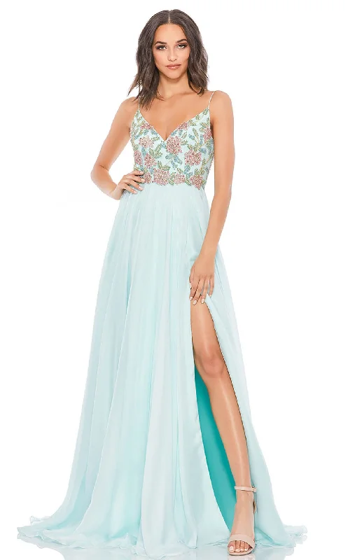 Huge Savings – Act Now!Mac Duggal 67790 Dress